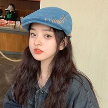 일본식 가두 스티치 베레모와 어울리는 힙합모자에 오리 모자를 쓰다