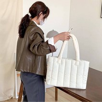 패딩백 패딩에코백 퀼팅백 누빔사각 숄더백 가을 겨울 가방