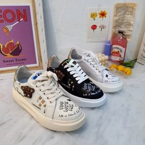 [천연소가죽 퀸MD] 락스터드 찡 페인팅 스트링 끈 스니커즈 키높이 블랙 베이지 화이트 발이편한 착화감좋은 고급스러운 유니크 흔하지 않은 자체제작 부산 쇼핑몰 어글리 운동화 4cm