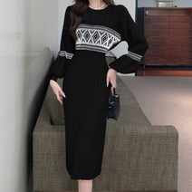 신축성 좋은 라운드넥 플리츠 에스닉 니트 원피스