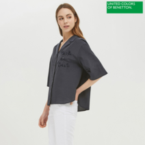 베네통 베네통 스팽글 레터링 반팔 셔츠 BABLA6131_NY