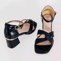 자체제작 양가죽 여성 쿠션 통굽 스트랩 샌들 여름샌들 힐