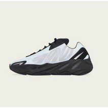 스트릿런 아디다스 이지부스트 700 MNVN 블루 틴트