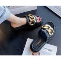 금장체인장식 고급여성슬리퍼 금색빅체인신발 세련된블랙