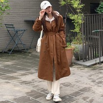 떳다그녀 프리다 트렌치 코트