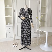 [수키] 레트로 화이트샤링잎세줄패턴 V넥 스트랩 롱원피스 1101477