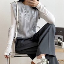 테크노 베럴슈 라운드 꽈배기 니트 조끼