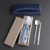은수저 1벌 70% 복띠 칠보 홍색 청색 수저 젓가락 1인용 전통 칠보 조각 고급 명품 수저 예단 생신 vip 외국인 선물 답례품 기념품, 은수저1벌 청색+보자기포장(핑크)