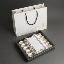 인스푼 티타늄 골드 수저 세트 5인용 5P 고급 명품 예쁜 숟가락 젓가락 무병다복 사군자 매화 대나무 결혼식 답례품 품질보증서 명절 외국인 선물 쇼핑백증정 건강과 행복을바라는마음 인연이오랫동안이어지길바라는마음, 매화 티타늄 골드 수저 5P (5인용) 종이케이스, 1set