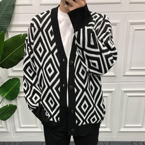 인스타일 남자 다이아 패턴 오버핏 V넥 니트 가디건
