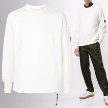 CP company [CP컴퍼니]신상 렌즈 와펜 지퍼 패널 맨투맨 08CMSS009A 103