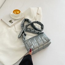 크로스백 겨울 공간 패딩 작은 가방 여성용 숄더백 퀼트 체크 패턴 버클 디자인 토트 백 여성 쇼핑 사첼