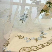 우드블라인드 친환경 1층 라운드 벌집 알리미늄 붙이는 방염 암막 화이트 오동나무 창문빗물차단 블라인드 버티컬 유럽 ​​흰색 자수 보일 침실 거실용 쉬어 맞춤형