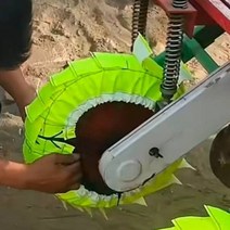 콩파종기 편리한 씨앗 기계 옥수수 파종기 롤러 붙지 않는 진흙 유물 파종기 붙지 않는 진흙 농업 도구 유물 장비., [02] 밀 파종기가 진흙에 달라붙지 않음(사양 참고