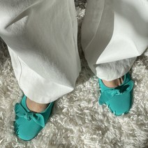 다미님 [3컬러/225~250] 리본 플랫슈즈 스웨이드 스퀘어 라운드 로퍼 가죽 레더 메리제인 롱부츠 하객룩 연말룩 기모 겨울 페니 청키 스트랩 털 배색 트위드 벨벳 벨벨-신발