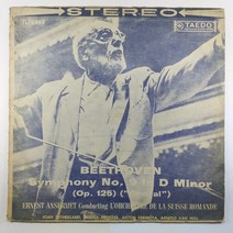 (중고LP 물세척) 베토벤 교향곡 제9번 합창 스위스 로망드 오케스트라. 지휘 에르네스트 앙세르메. 1969년 라이센스/ 자켓 닳음 파손은 수선함/ 음반 상태 양호하나 틱잡음 있음