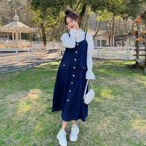 레트로 데님 서스펜더 스커트 정장 여성 봄 2023 새로운 홍콩 스타일 복고풍 느슨한 디자인 서스펜더 스커트 투피스 세트 퀸잇 시크릿라벨 쥬시쥬디