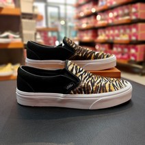(반스) Classic Slip-On ＃Soft Suede＃남녀공용화 ＃black/tiger (VN0A5JMHB0I)