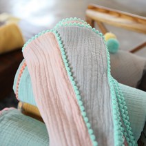 02_옐로우+그레이+폼폼아이보리 폼폼 4중거즈 미니 블랭킷 가로70 세로85 홑이불 간절기담요