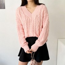 퍼니걸스 9839 루즈핏 브이넥 꽈배기 긴팔 니트 여성의류