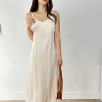 샤틴 실키 엑스 백리스 브이넥 뷔스티에 캐미솔 슬립 롱 원피스 2color