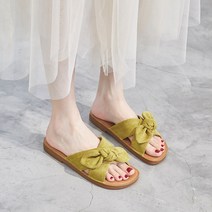 명품스타일 플랫슬리퍼 비치웨어 미들힐 휴양지 볼넓은 굽낮은슬리퍼 나비 화이트 소프트 퀄트