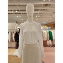 르메르시앤[숲 SOUP]앞셔링 끈탈착 블라우스_MD SZ3LS80