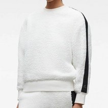 [명품]무스너클 로고 색상 랜덤 M32LS679 155 에이버리 풀오버 M32LS679155