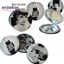 인조이박스 받아보면 반해~ 오드리 햅번 휴대용 손거울, 사각/F타입, 1개