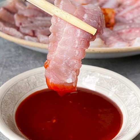 (최상품) 흑산도 국산 삭힌 숙성 홍어 강한맛 약한맛 강한삭힘 약한삭힘 강한 약한 국내 국내산 홍어회 흑산도홍어 홍어회약한맛 애 세트 삭힌 맛 한마리 500g 1kg
