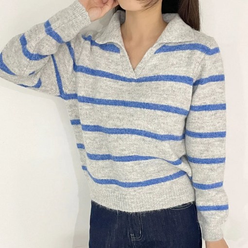 에일룸 카라 브이넥 스트라이프 니트 상의