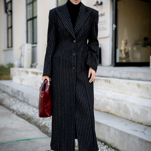 오버핏 피크드라펠 모직 울 트렌치코트 롱스타일 허리선강조 럭셔리룩