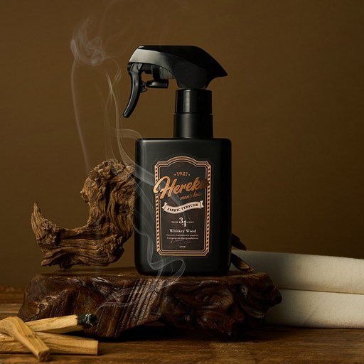 헤레카 패브릭퍼퓸, 위스키우드향 섬유향수 탈취스프레이, 1개, 250ml, 위스키우드향