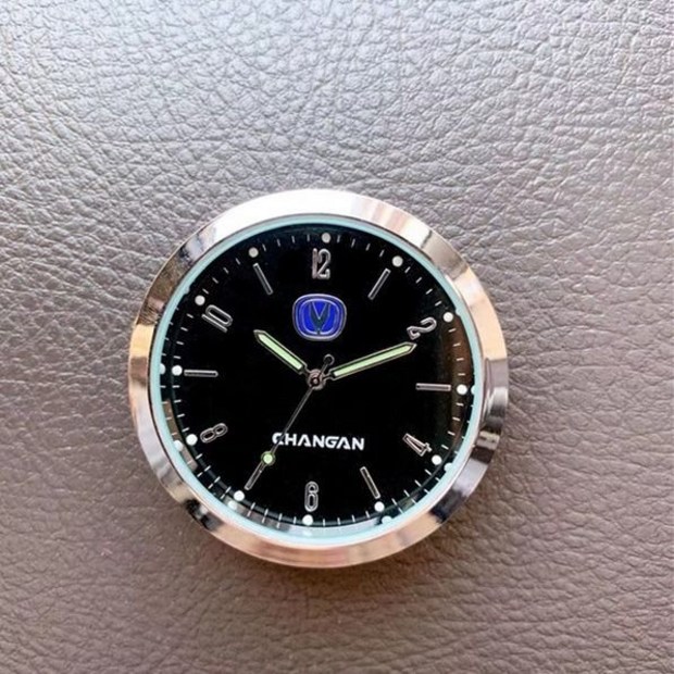 b72be45f495f64c2e08048d5327977bf043f83aa19d7b71e266cc4b73e9b.jpg