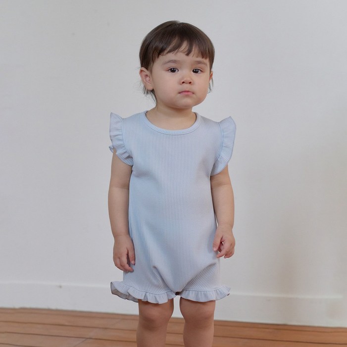 베베나인 유아용 프릴즈 슈트