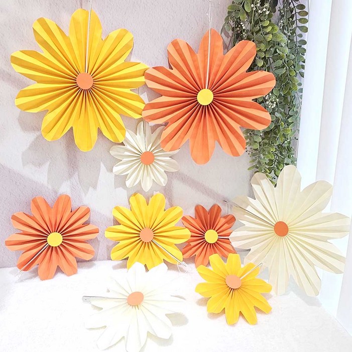 꽃 모빌 옐로우데이 종이꽃 어린이집 봄 가을 환경구성  웨딩소품 꽃포토존배경