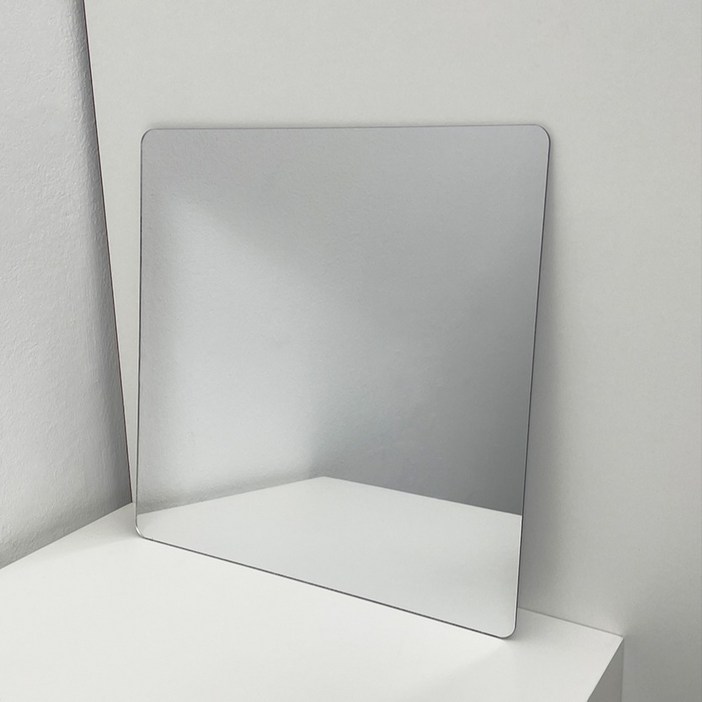 쉽게 붙여지는 안전한 부착식 아크릴 거울 4p 30 x 30 cm, 단일색상