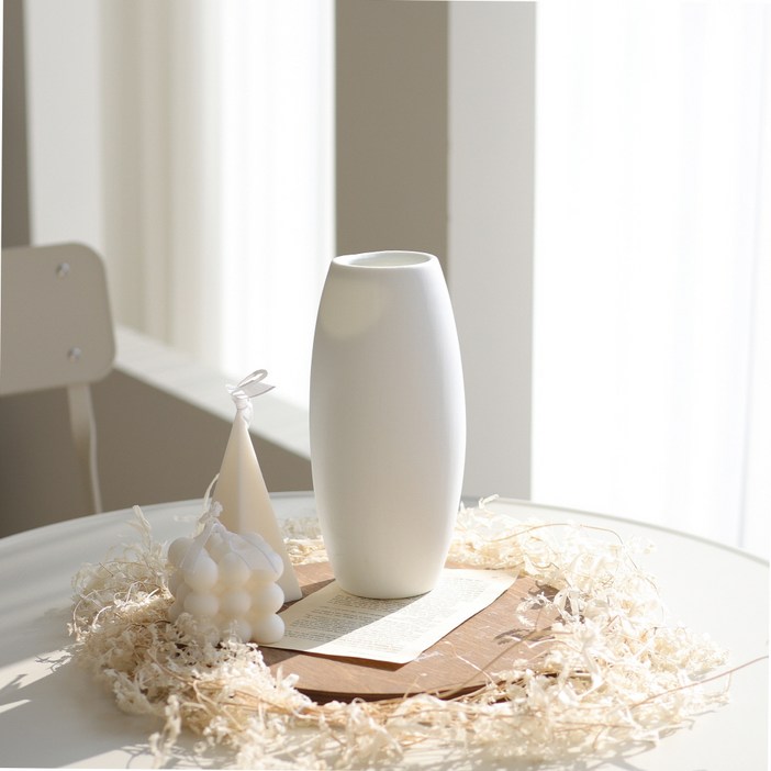 하루의공간 모던 화이트 무광 도자기 화병