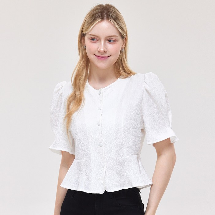 포커스 슬리브 버튼 페플럼 블라우스PBVFF5M3BL5151DH1299507