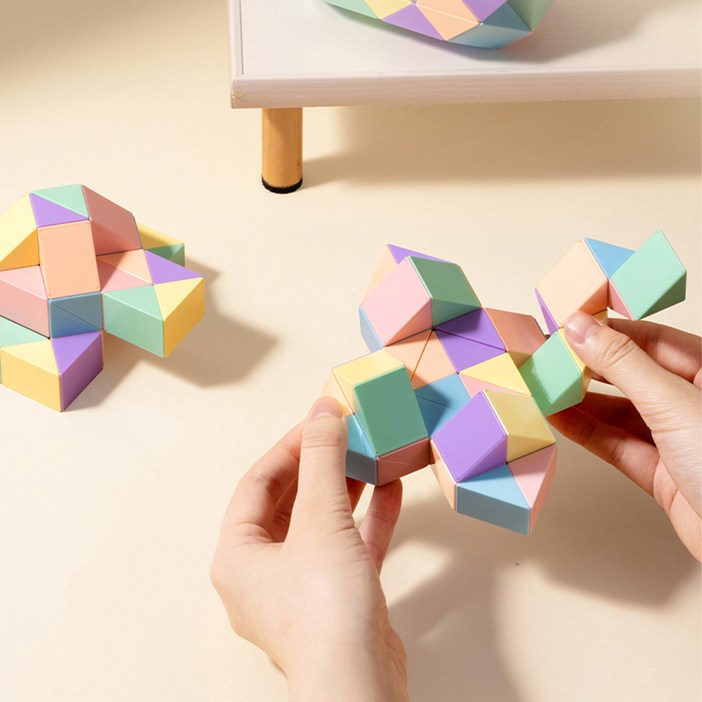 투데이토이 72단 프리미엄 스네이크 큐브 보드 게임 퍼즐 놀이 파스텔 블럭 뱀퍼즐 뱀큐브