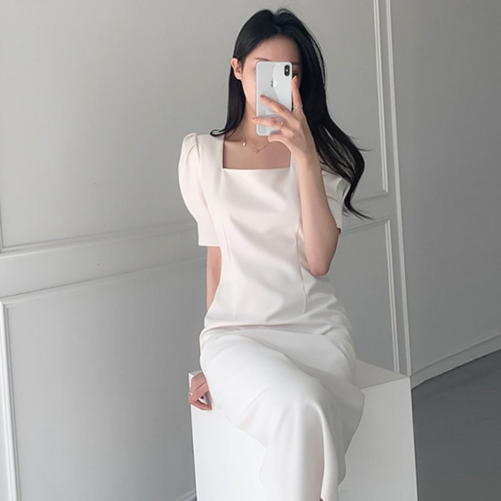 레티고 스퀘어넥 뒷트임 롱 원피스 레티고 스퀘어넥 뒷트임 롱 원피스
