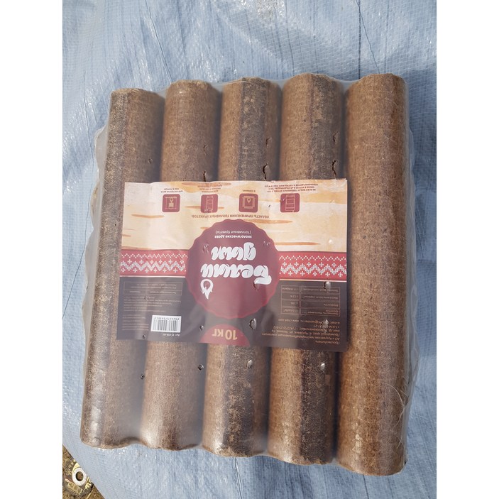 캠핑용 압축장작 화목 가정용 10kg 벽난로 네이쳐스 압축장작