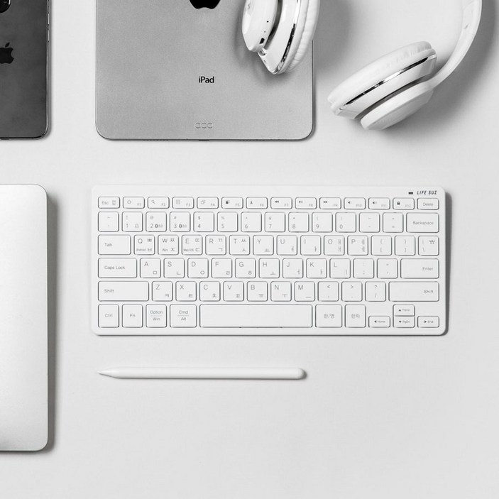 라이프썸 미니 블루투스 키보드(LFS-HA43) C타입 충전식 휴대용 3대기기 멀티 페어링 저소음