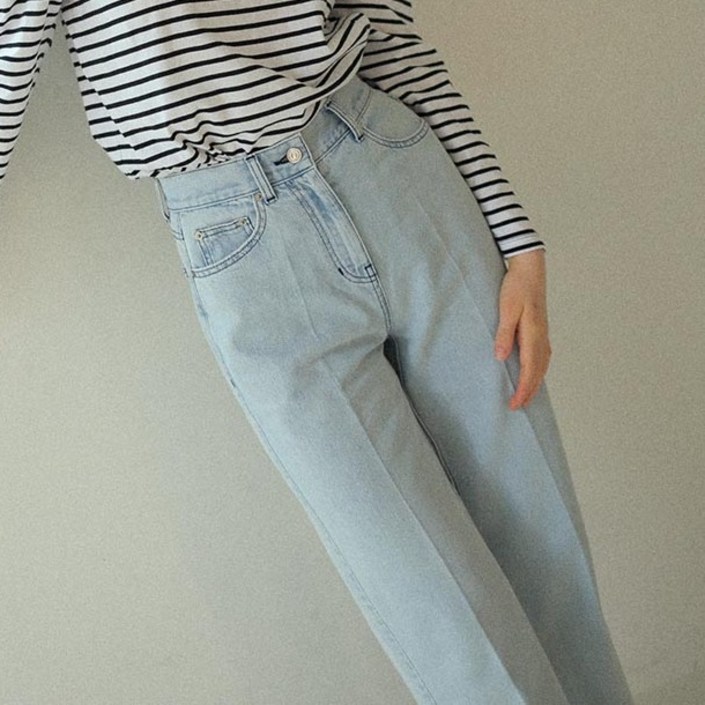 온앤온 여성용 테이퍼드 핏 연청 면 데님 팬츠 NEJ3ML340