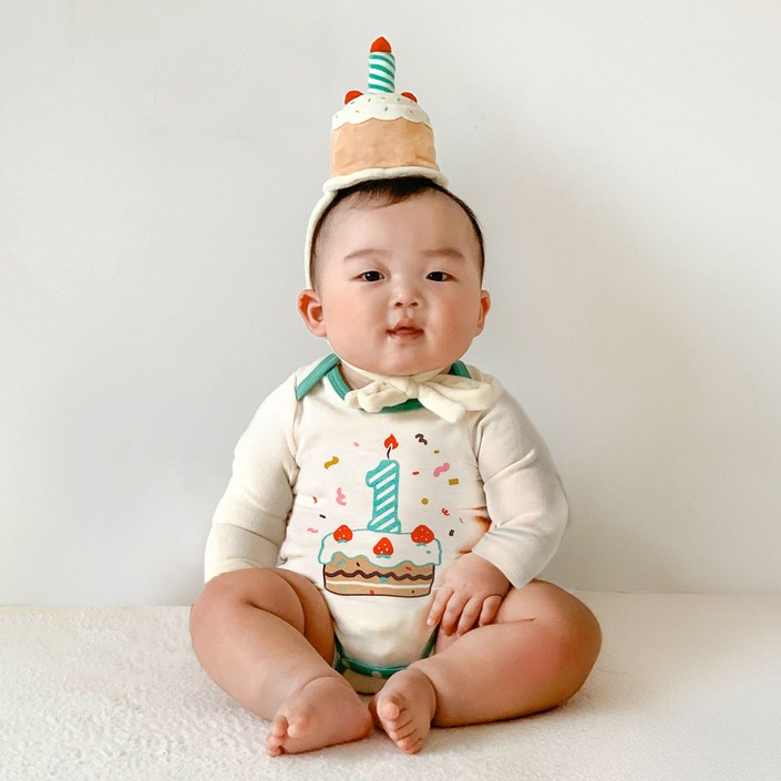 ikii 유아용 첫돌 기념 생일 축하 선물 바디수트  케이크 모자 세트 긴팔 선물포장  쇼핑백