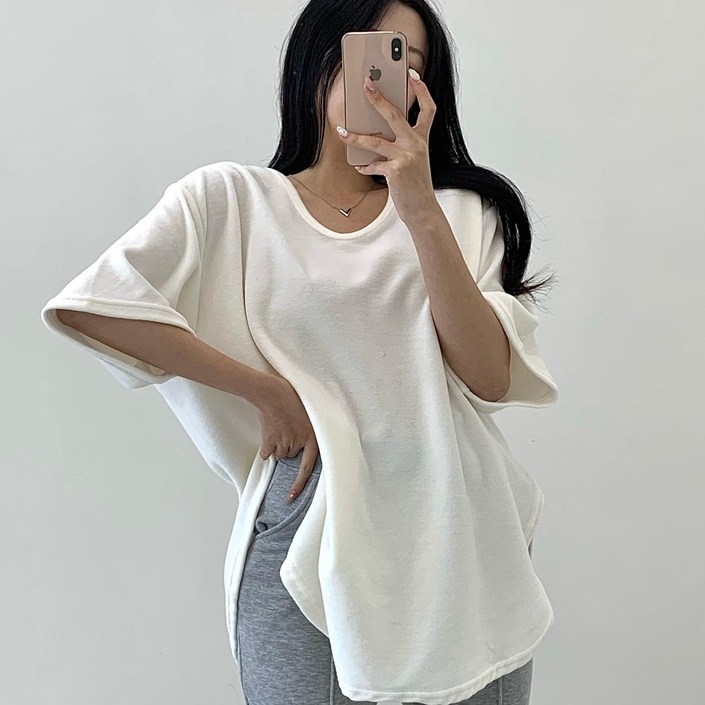 투디 여리핏 벨벳 벨로아 루즈핏 밑단 굴림 트임 반팔티셔츠 박스티 빅사이즈 겨울반팔티 국내제작 데일리룩, 3컬러