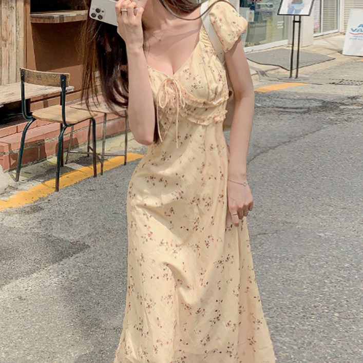 떳다그녀 엘로니아 플라워 프릴 퍼프소매 여름 반팔 데이트룩 셔링 리본 플레어 쉬폰 롱원피스