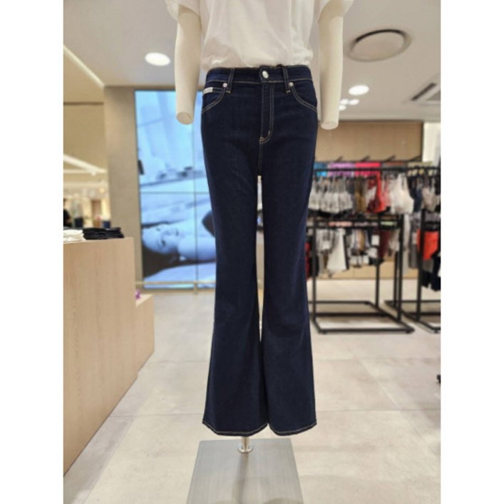 매장정품 캘빈클라인 진 롯데CK진 여성 하이라이즈 플레어 핏 데님 팬츠J2244761AP 1406221