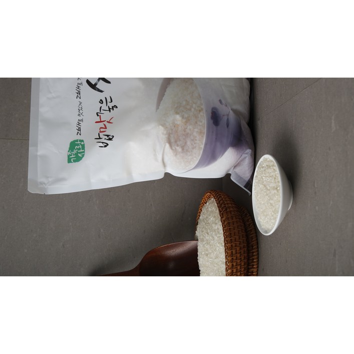 25년도 햅쌀  밧맛좋은 우렁이쌀 일품미 상등급 4kg