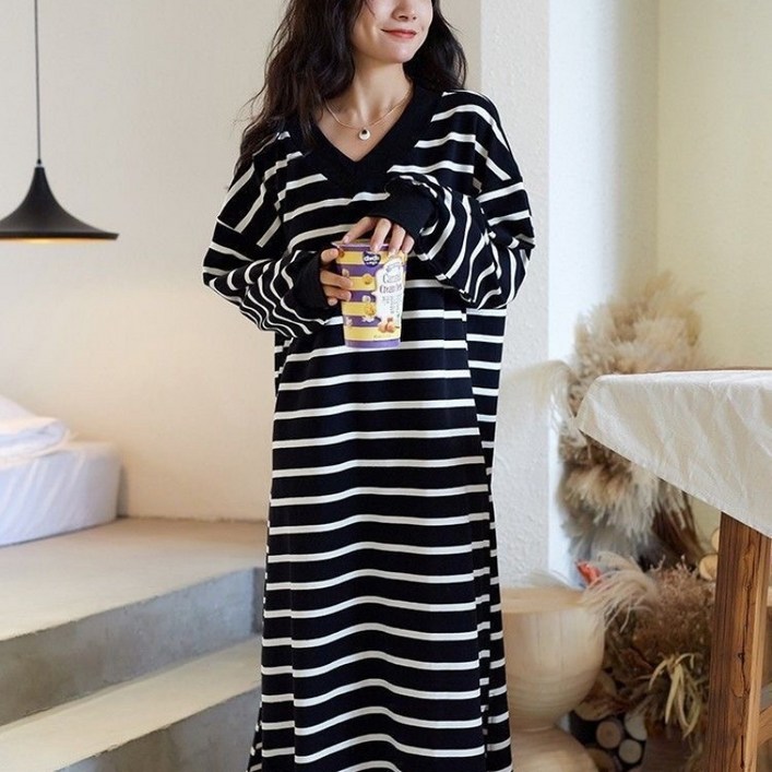 유니픽 빅사이즈 V넥 긴팔 루즈핏 무릎 길이 트임 배색 가을 겨울 스트라이프 원피스 패셔너블 캐주얼 스타일cc